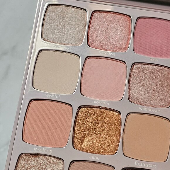 tarte tartelette JUICY Palette (20 Shades) - Picture 5 of 10